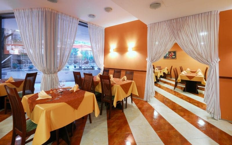 tikka-indicka-restaurace-katerinska-018